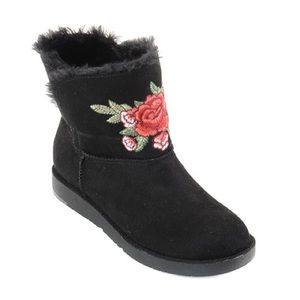 Brand NEW! Rock & Candy Rose Ankle Boots Size 7.5